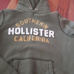 Hollister sweatshirt